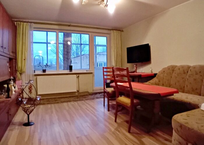 Parduodamas jaukus 3 kambarių butas Žvelgaičių k., Joniškio r.