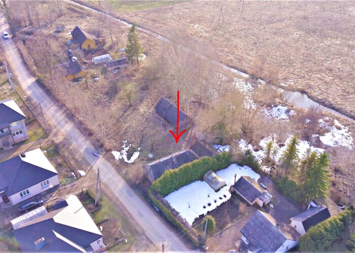 Parduodamas nuosavas namas už automobilio kainą Veriškių g., Šeduvoje, Radviliškio r.