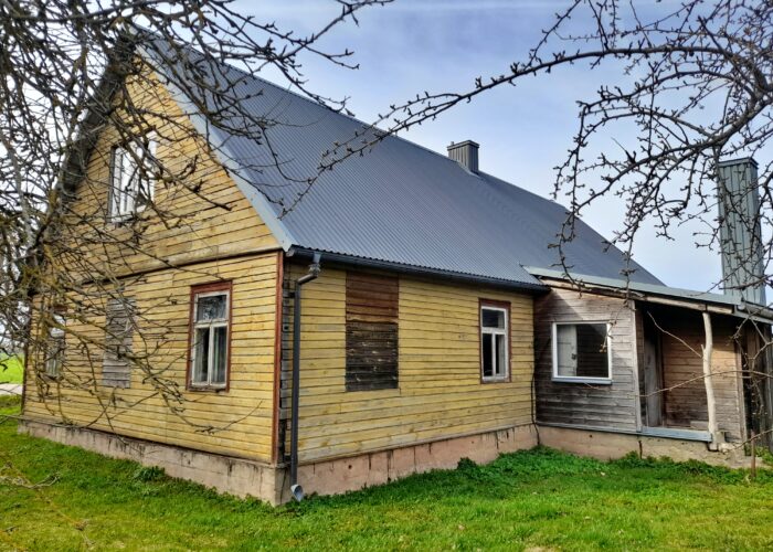 Parduodama renovuojama sodyba Miliūnų k., Kupiškio r.