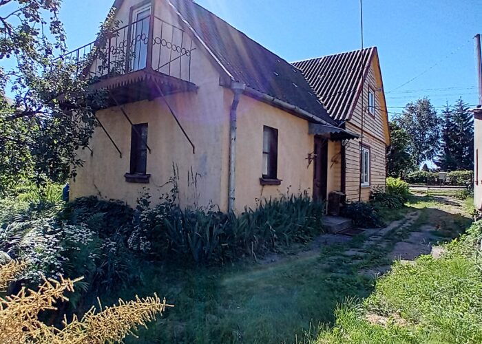 Parduodamas rąstinis namas Vabalninko g., Biržuose