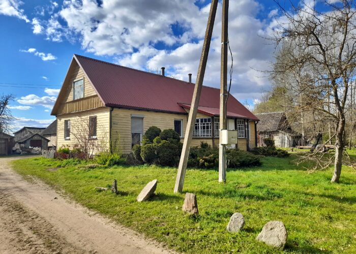 Parduodama sodyba prie Kupiškio marių, Girbučių k., Kupiškio r.