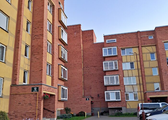 Parduodamas erdvus 2 kambarių butas Paukščių tako g. 15, Šiauliai